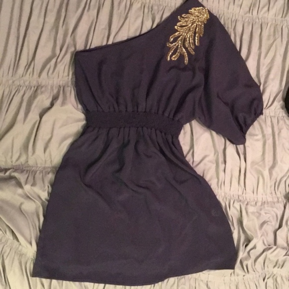 New beautiful one shoulder Knee Dress